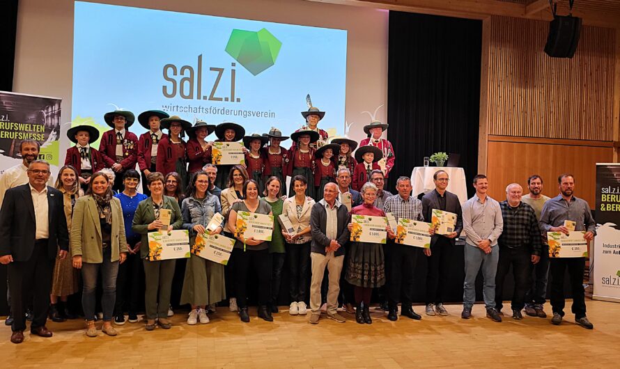 Verleihung des “sal.z.i. Lebenswert Award” an äußerst engagierte Menschen aus Inzing und Zirl anlässlich der jährlich veranstalteten Berufsmesse im B4 in Zirl