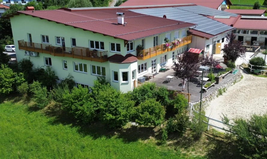 Neueröffnung des Restaurants „Zum Goldenen Reiterblick“ in Aldrans durch eine armenische Familie aus Inzing